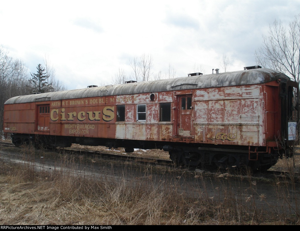 Arthur T. Browns Double M. Ranch Circus Car